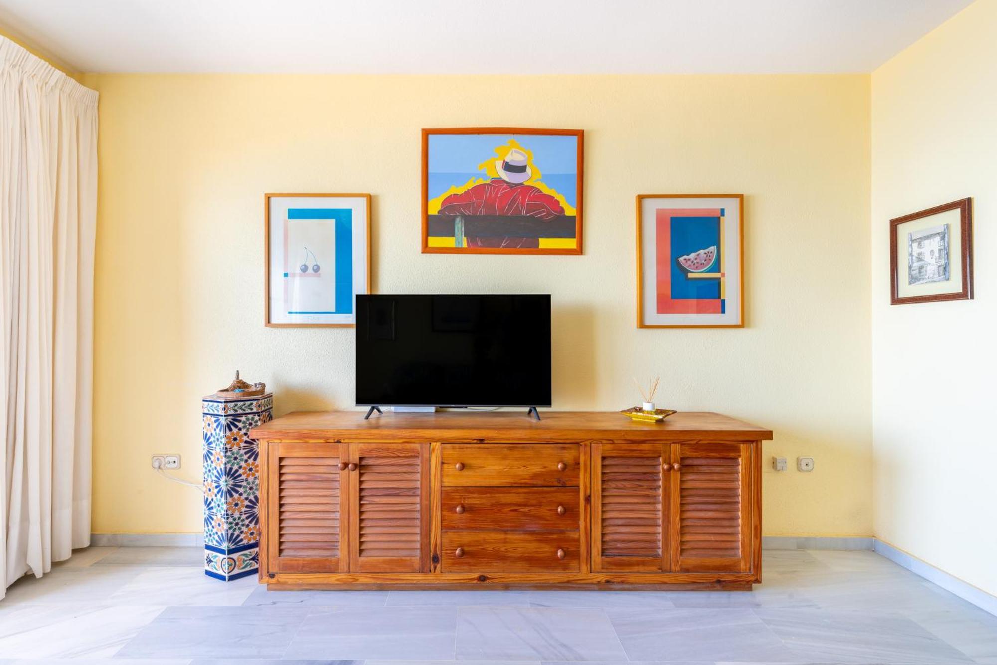 Wintowinrentals 1ª Linea De Playa, Parking Y Wifi Rincon de la Victoria Ngoại thất bức ảnh
