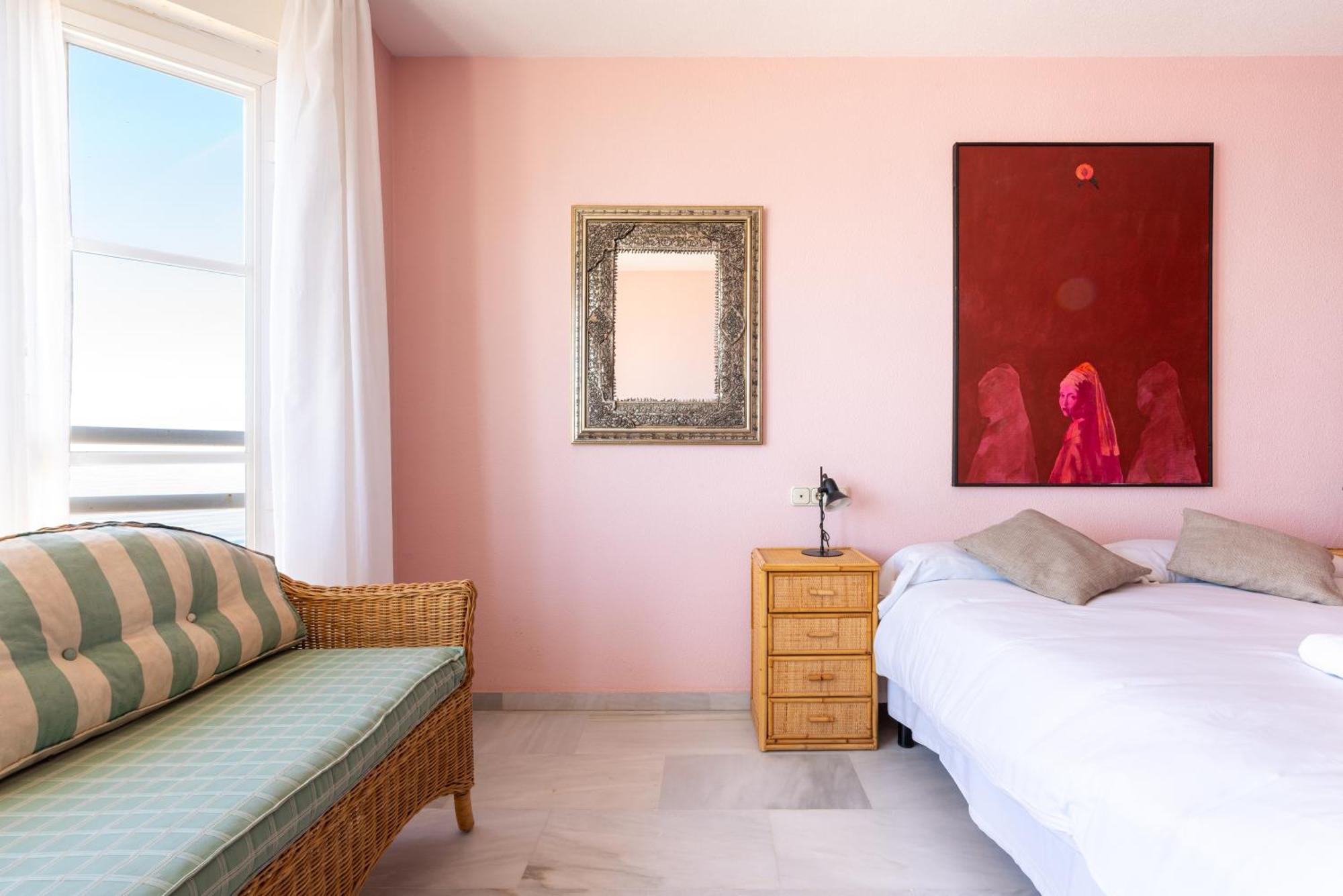 Wintowinrentals 1ª Linea De Playa, Parking Y Wifi Rincon de la Victoria Ngoại thất bức ảnh